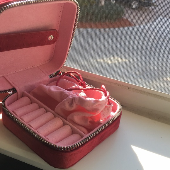 SOLD ON MERCARI - Picture 4 of 7